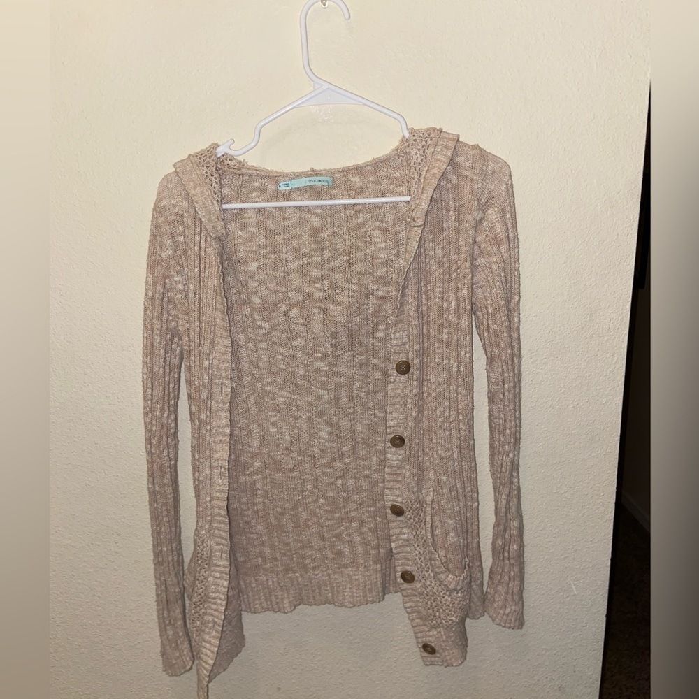 Maurices tan small